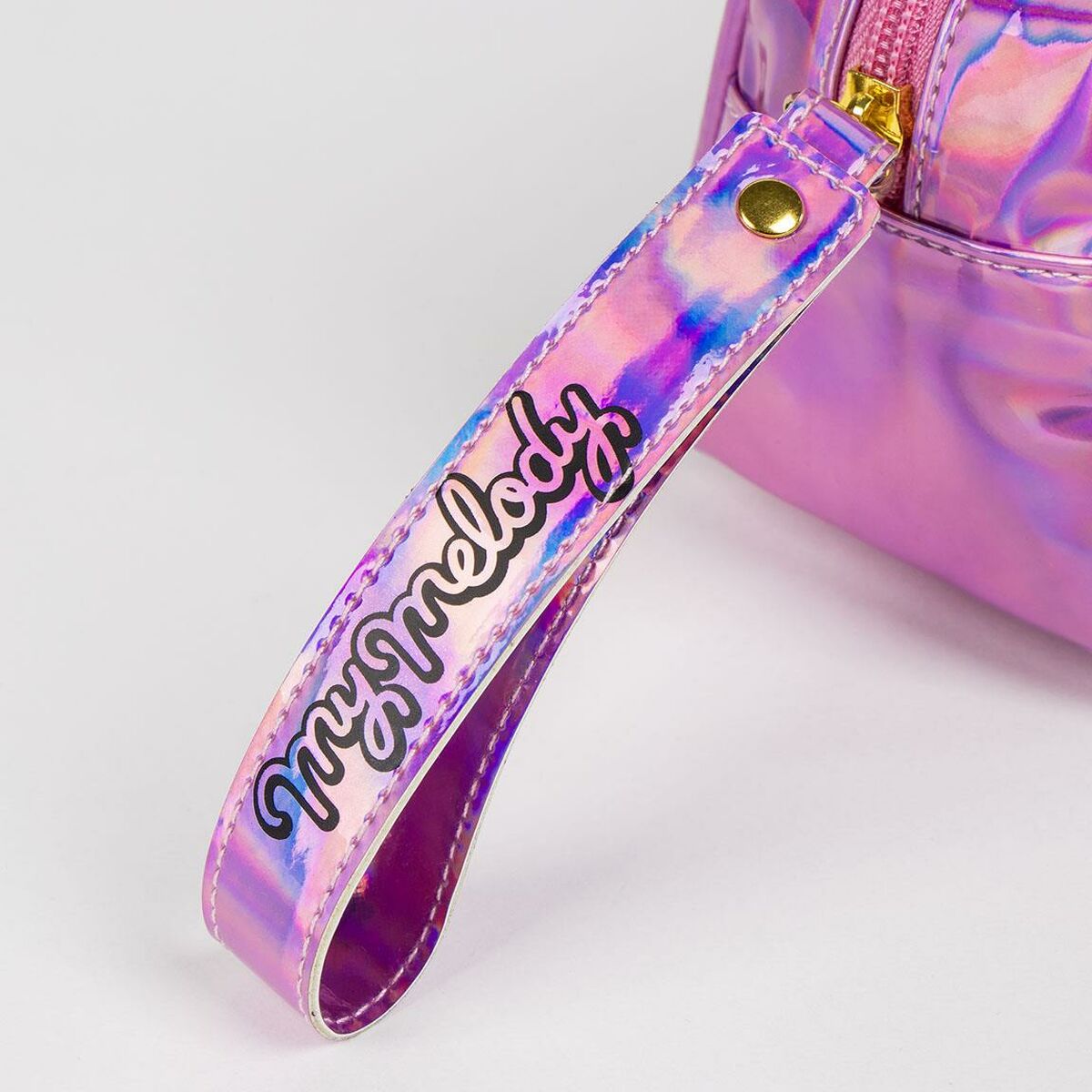 V4HF83E42B39BAF606352F8757D971249E6R5430794P3