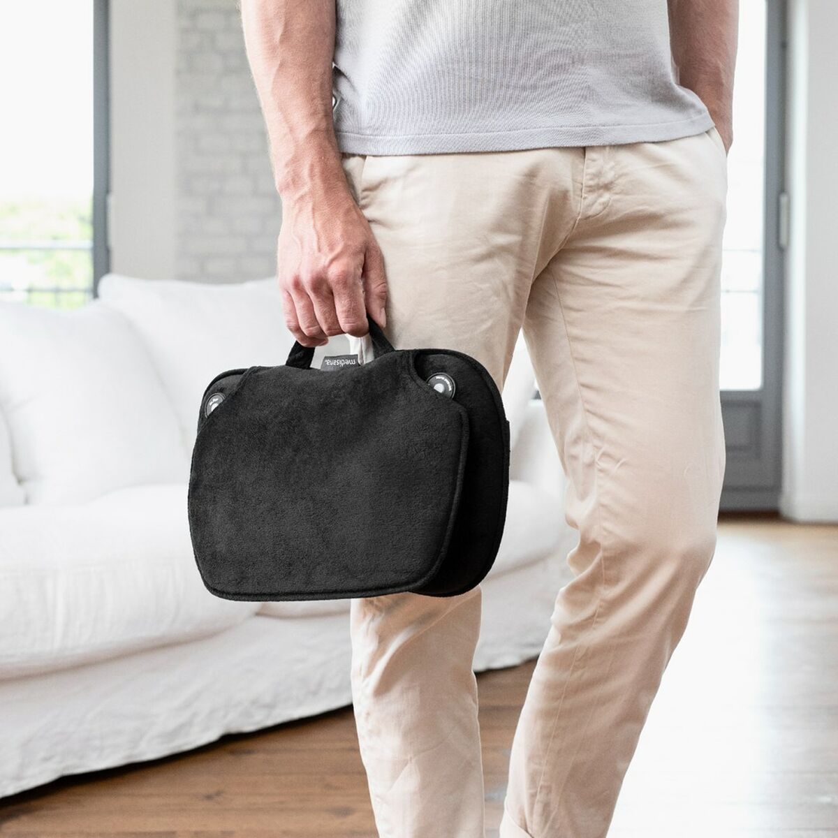 V2H73BFB3A4ED10AF7910AAB09CA677366BR5626220P6